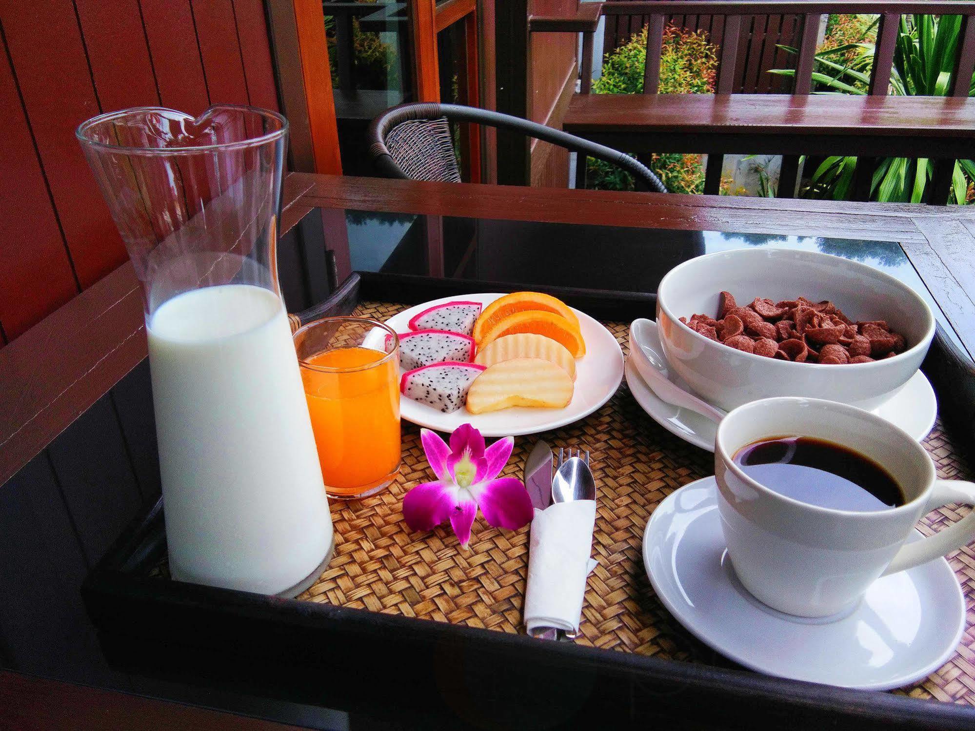 Kaya Mani Thai Villa Resort Choeng Mon Luaran gambar