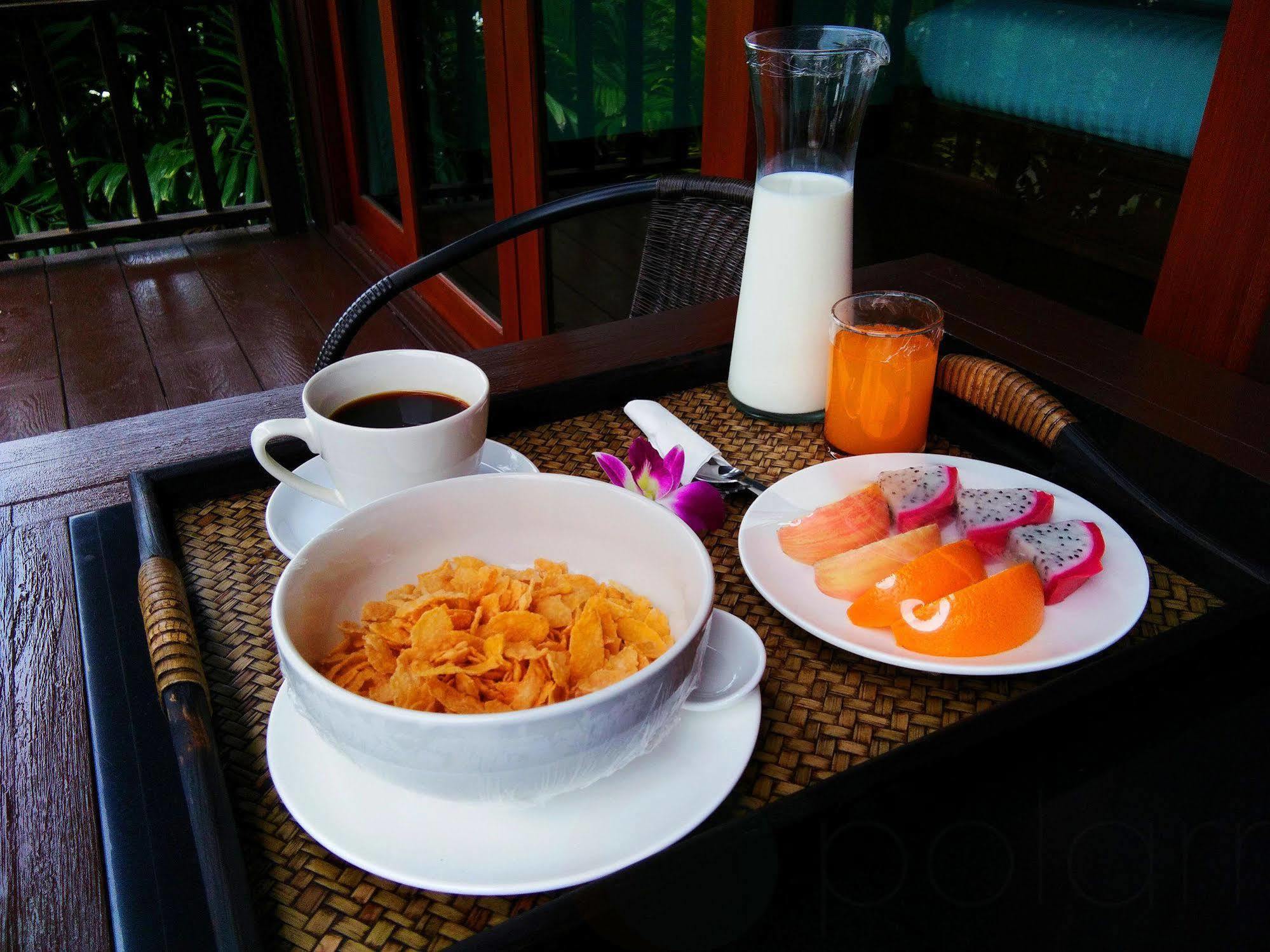 Kaya Mani Thai Villa Resort Choeng Mon Luaran gambar